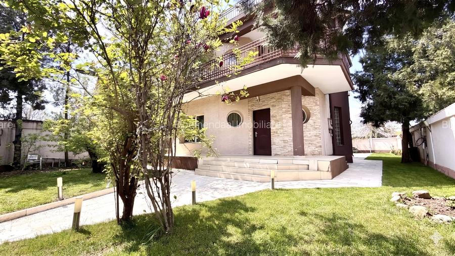 Vilă spațioasă 9 camere ,450 mp teren ,ideală locuință sau business - 2