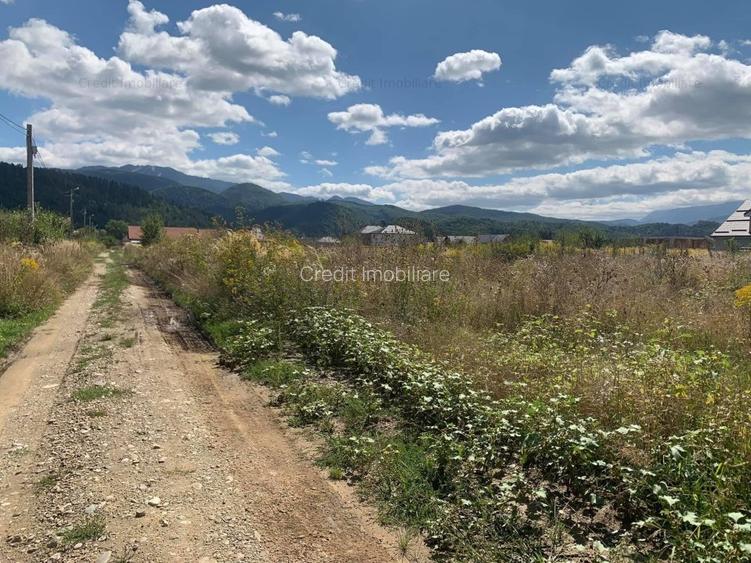 Lot de casa zona Cristian (suprafata 1000mp) - 2