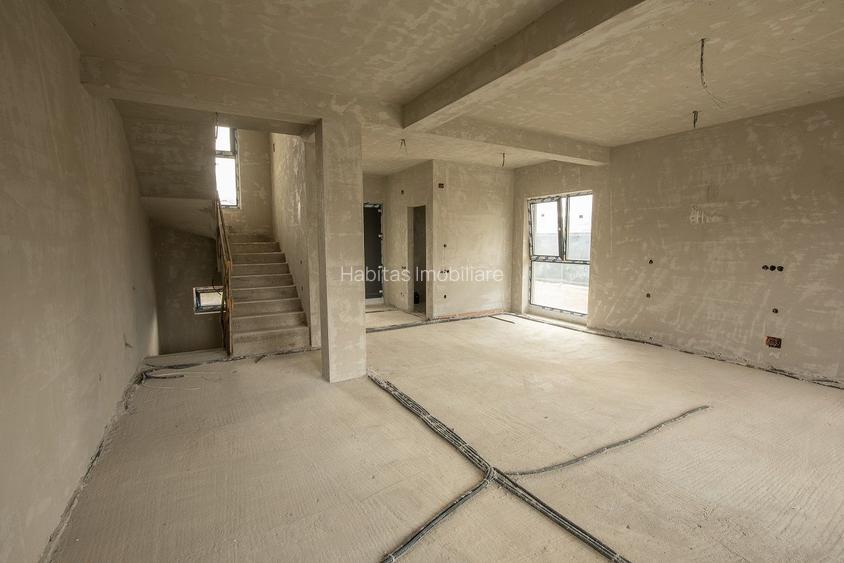 Case noi,  cu C.F.cuplate S+P+E+ Pod, cu cate 303 mp teren in Chinteni - 12