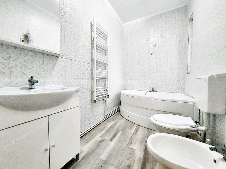 Pentru afacerea ta! Spatiu comercial suprafata totala 135 mp ! Zona centrala ! - 9