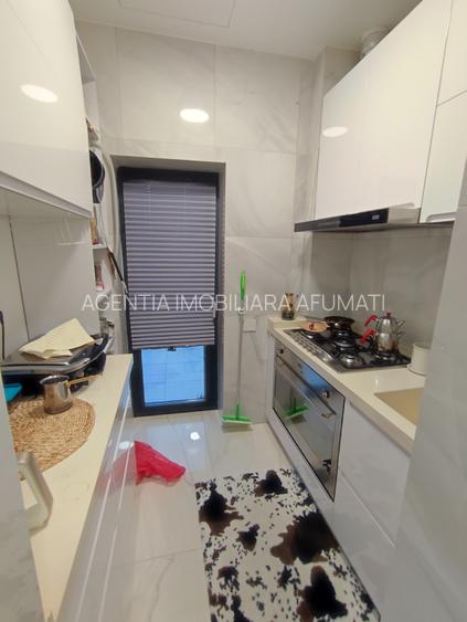 Proprietate exclusivistă cu ponton betonat, piscină interioară și ponorama - 12