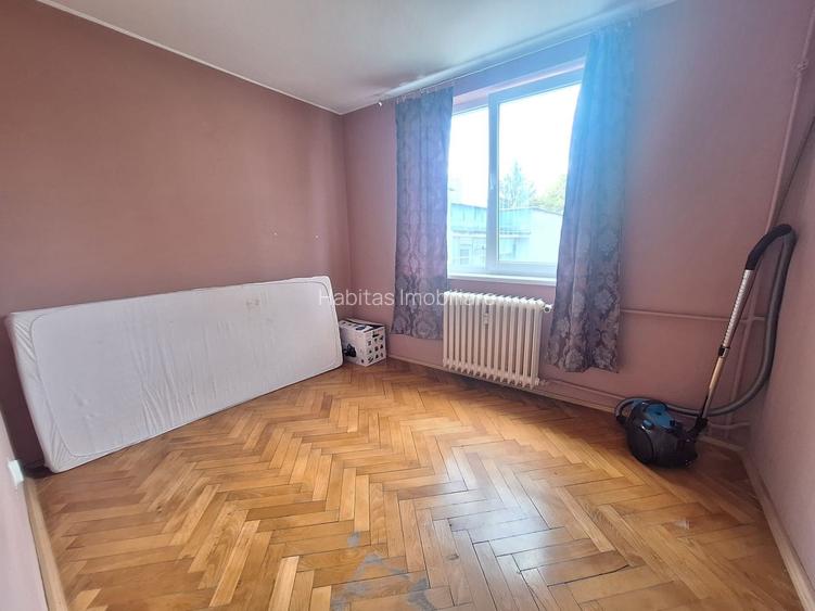 Apartament 3camere, de vanzare, decomandat,in Plopilor, zona linistita - 16