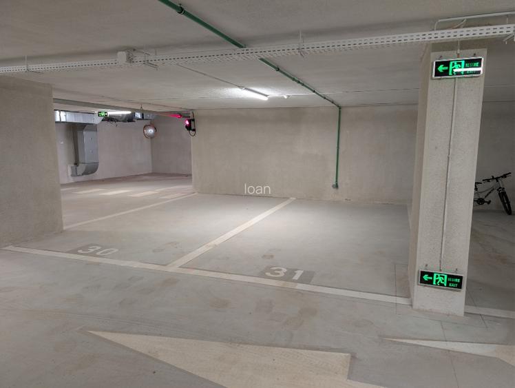 Proprietar, 2 camere, 71,8 mp utili + balcon 18,6 mp, 2 băi, parcare subterană - 15