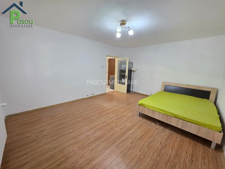 Inchiriere garsoniera Tineretului, str. Baltita, 37 mpu, decomandata - 2