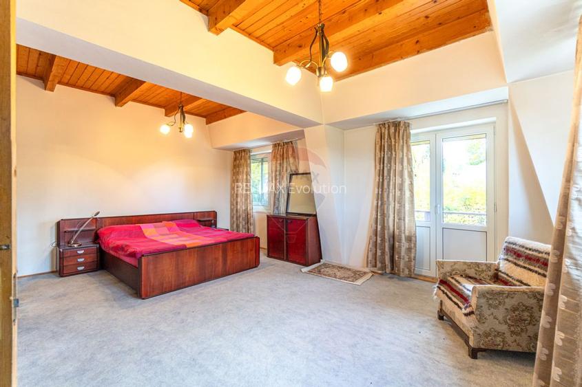 Poiana Mărului | 7 camere | Perfectă pentru pensiune / retreat (view!) - 13