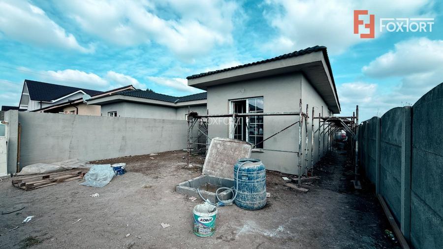 Duplex cu 4 camere de vanzare + 2 locuri de parcare in Sanandrei  - 16