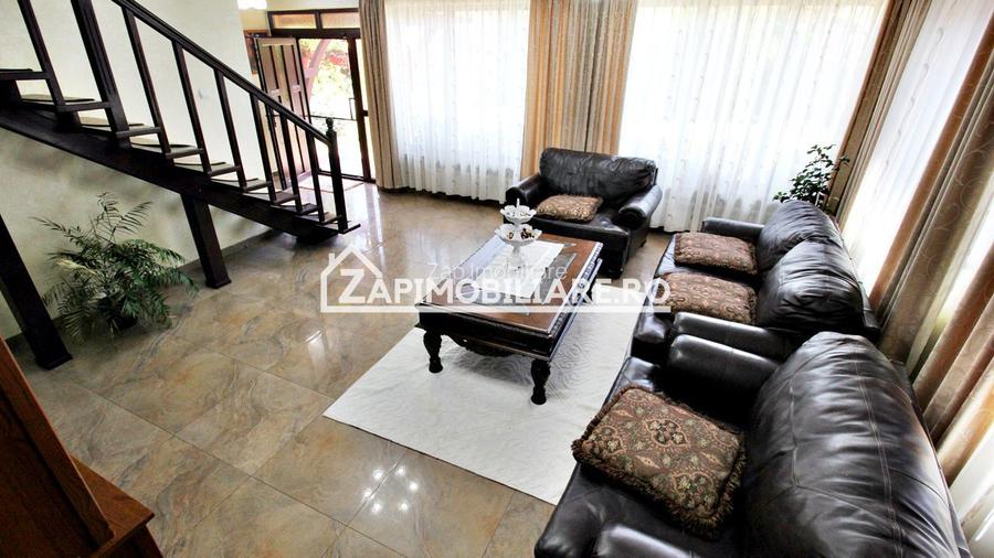 Casa 5 camere, 250 mp,3 băi,2.500mp teren,  0% comision - 11