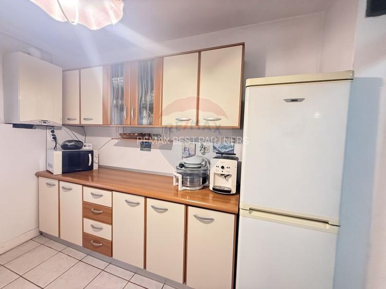 Apartament 3 camere de inchiriat in Zorilor, strada Lunii - 7