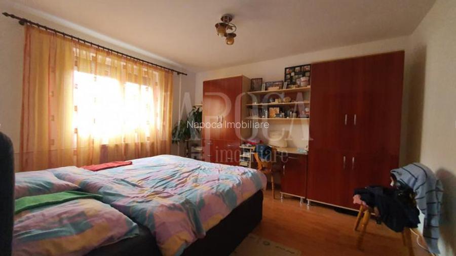 Casa 6 camere de vanzare in Gheorghe Doja Oradea, Oradea - 2