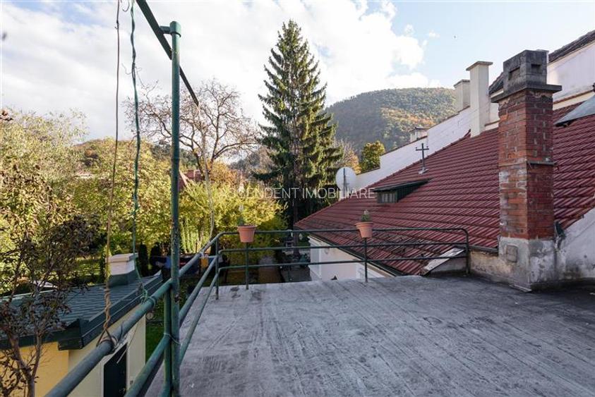 Nivel in vila, curte deosebita, priveliste, Central, Brasov - 27