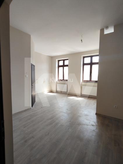 Casa ideala pentru investitie zona centrala - 3