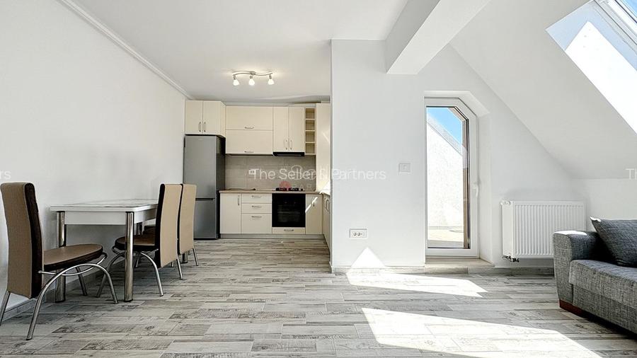 Suprafata Generoasa Zona Tractorul - 6