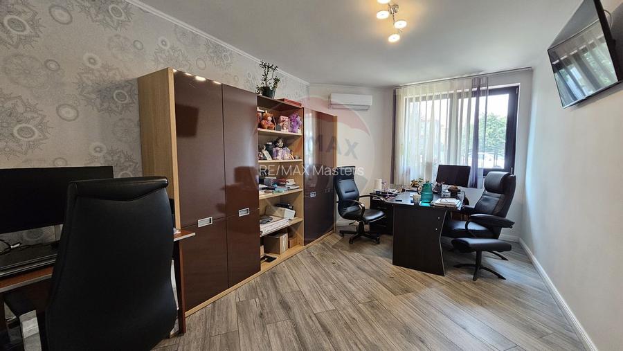 Casă / Vilă cu 7 camere si teren 1000 mp în zona Centrala-Suceava - 54