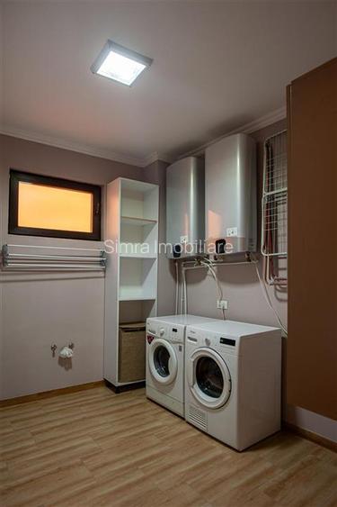 Vila D+P+E cu jaccuzi exterior in Iosia - 28