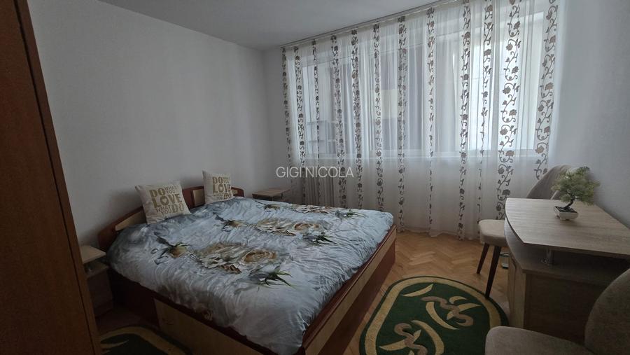 STEFAN CEL MARE, stradal, 2 camere, 6/10, mobilate+utilate, 420 euro - 7