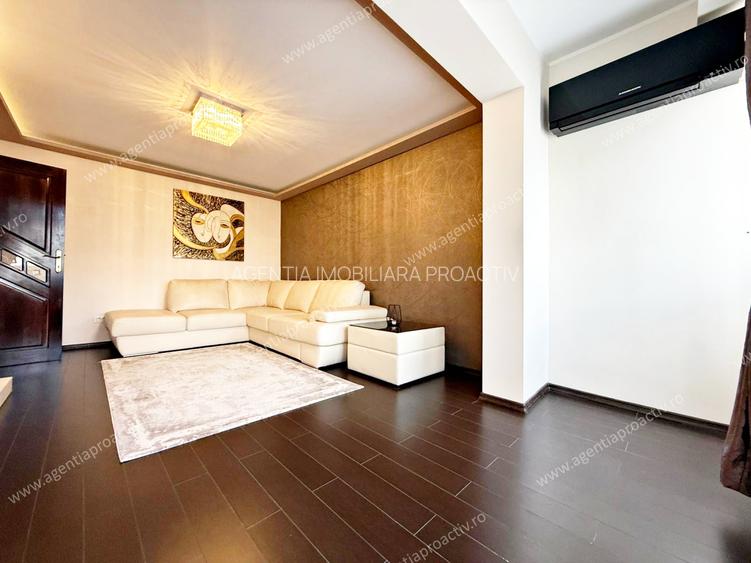 	Apartament cu 3 camere decomandat, la etajul 3, in cartierul Micro 20. - 2