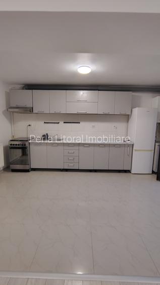 Zona Stadion - casa cu 3 camere și 2 bai - 2