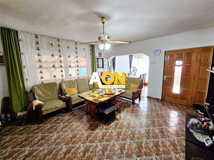 Casa spatioasa, 755 mp teren, Cetate, pretabila pentru birouri - 13