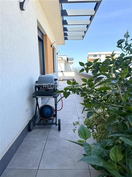 Apartament tip Penthouse, 3 camere, terasa 50mp – Coresi - 17