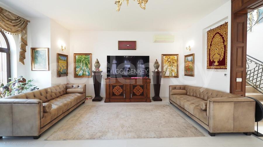 Vila cu finisaje moderne in complex rezidential - 5