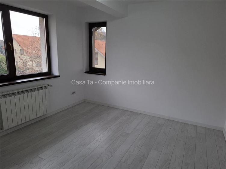 Vila deosebita Popas Pacurari - 12