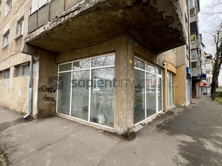 Sapient | Spațiu comercial _ Piața 22 Decembrie, Oradea