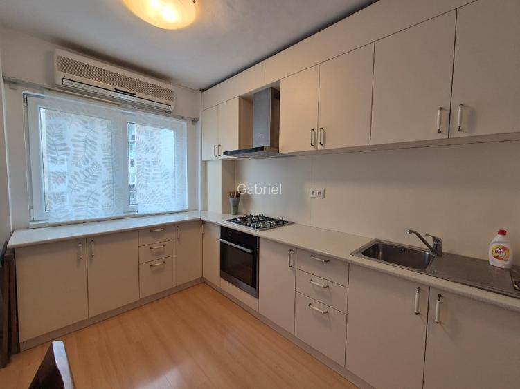 Închiriez apartament 3 camere  - 14