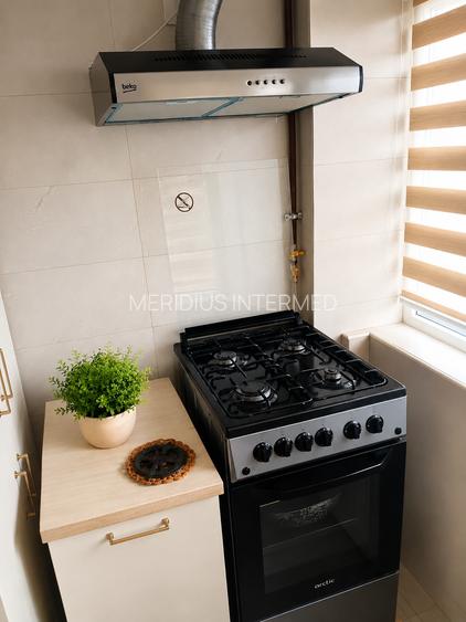 Închiriere Apartament 2 Camere Decomandat, Modern, Trocadero – Etaj 3 - 12