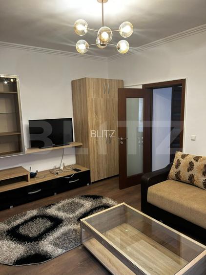 Ultracentral. Doua apartamente la casa , suprafata totala utila 150mp  - 7