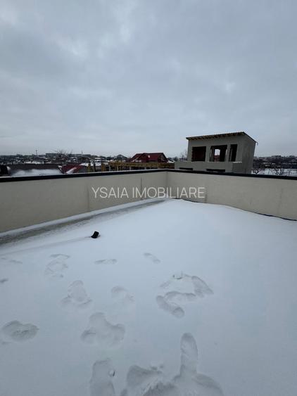 VILA  P+1 LA VANZARE - CARTIER REZIDENTIAL OVIDIU - VEDERE FRONTALA LAC - - 37