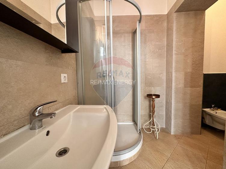 Apartament cu 4 camere,confort lux 146mp. Ultracentral Str Emil Isac - 12