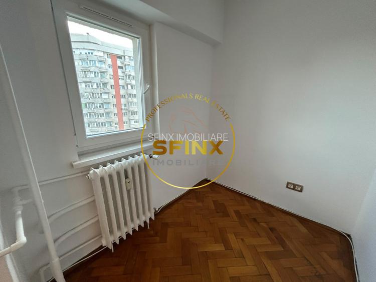 3 camere | Ion Mihalache | 80mp - 3