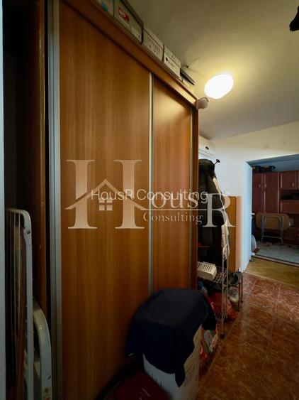 Etaj 1. Decomandat. 2 bai. Centrala termica proprie. - 15