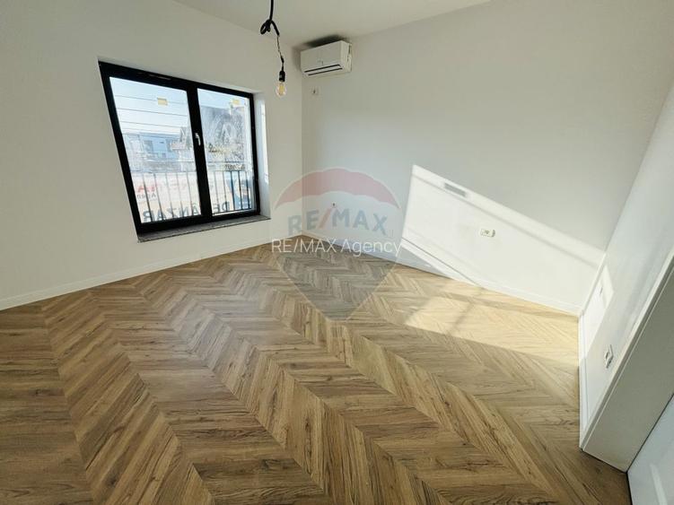 Vilă cu 4 camere de vânzare - 2