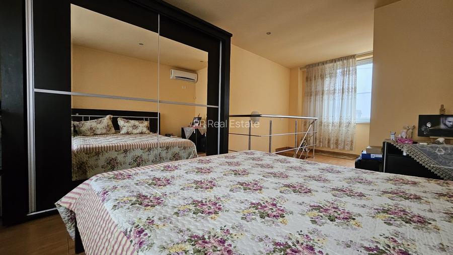 Piata Amzacea - casa 3 camere (suprafata totala teren 114 mp ) - 2