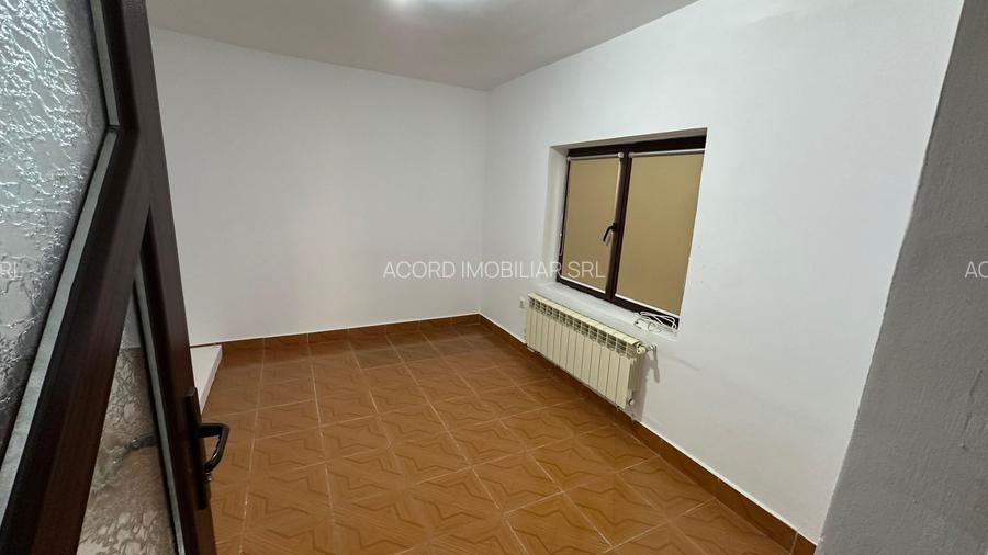 Casă de închiriat în zona Faleza Nord - 22