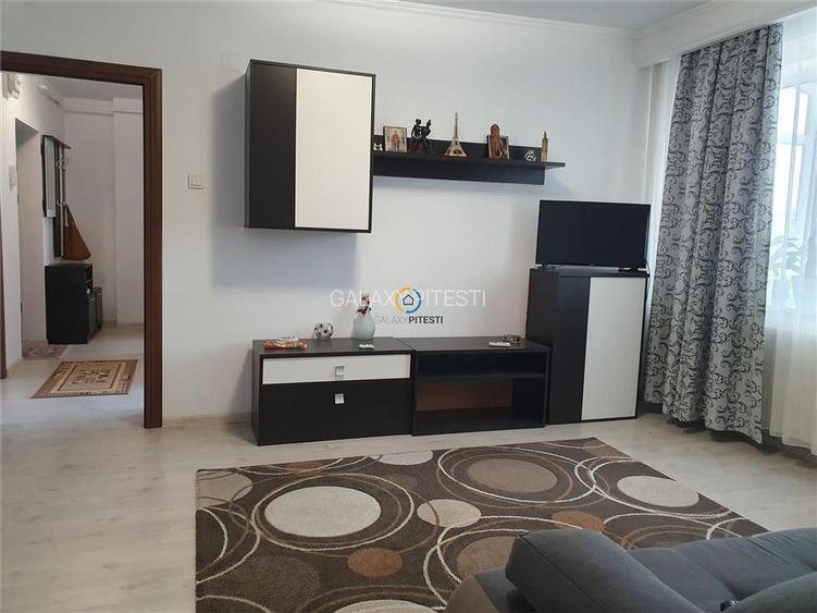 Închiriere apartament 4 camere Ultracentral - 3