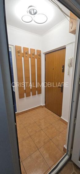 Garsonieră spațioasă 45 mp, etaj intermediar, mobilată, Basarabia - 4