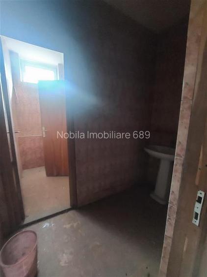 SPATIU PENTRU CAZARE/  BIROURI ZONA INDUSTRIALA ONESTI - 5