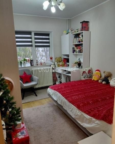 Etaj 1-Oancea -Lidl-3 Camere Decomandat+boxa-bloc 86' - 2