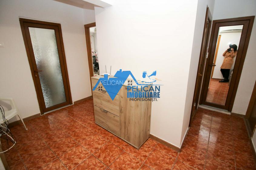 E3, decomandat, 3 camere, renovat complet - 9