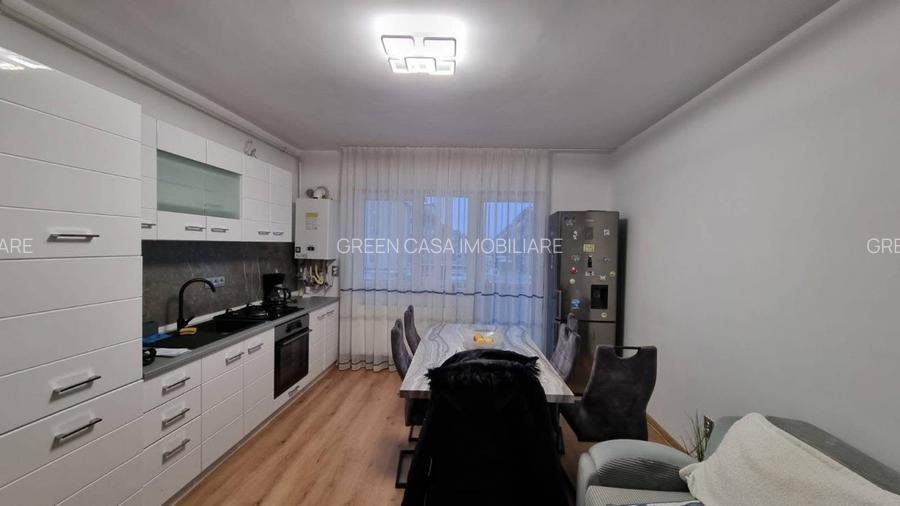 Apartament 3 camere gata de mutare , zona Urusagului, parcare subterana . - 3