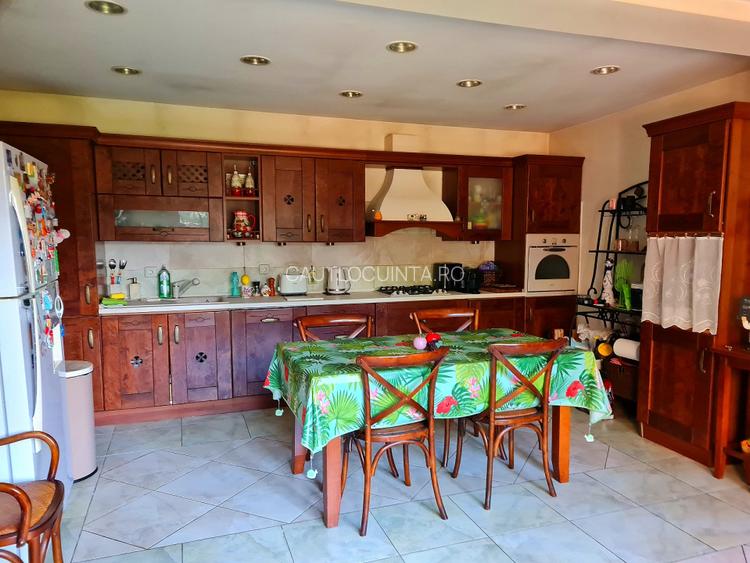 Refugiul Urban din Otopeni: 5 camere, gradina mare si garaj dublu - 3