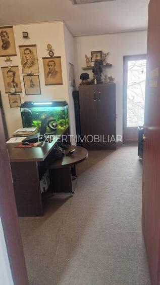 Bulevardul  1 Decembrie 1918 /Titan  50 mp - 3