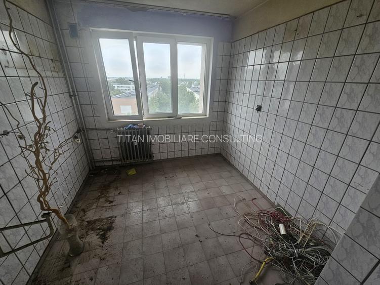 Titan Jean Steriadi  trei camere sdec et 7/10 pregatit pt renovare - 2