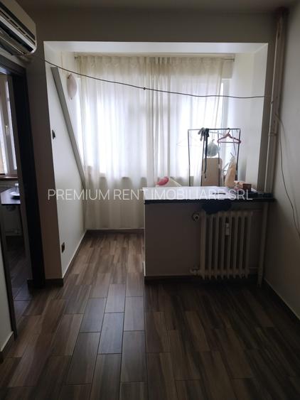 Dristor, garsoniera, 1 minut metrou, 300 euro, PET FRIENDLY, mobilata, utilata - 8