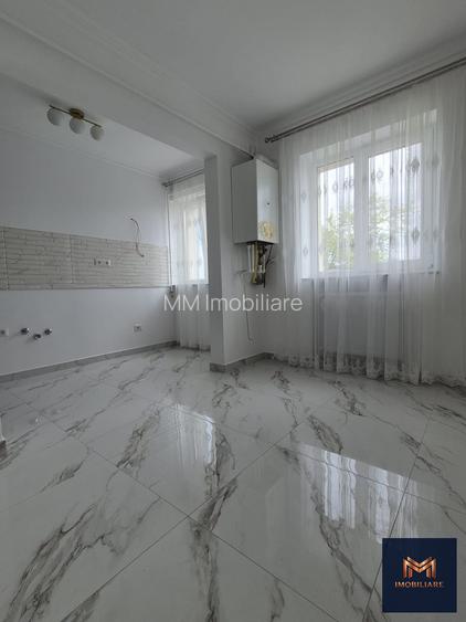 Apartament 2 camere SD ultimul etaj zona centrala_Est Clinic - 7