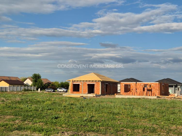 Vila NOUA individuala, 3 si 4 camere in Via Carmina, Arad, comision 0 - 6