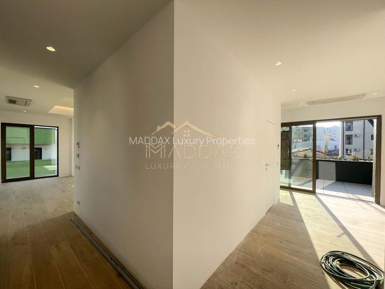 Impressive Penthouse-Triplex ** Green Building***/ 3 parking / Stefan Cel Mare - 17