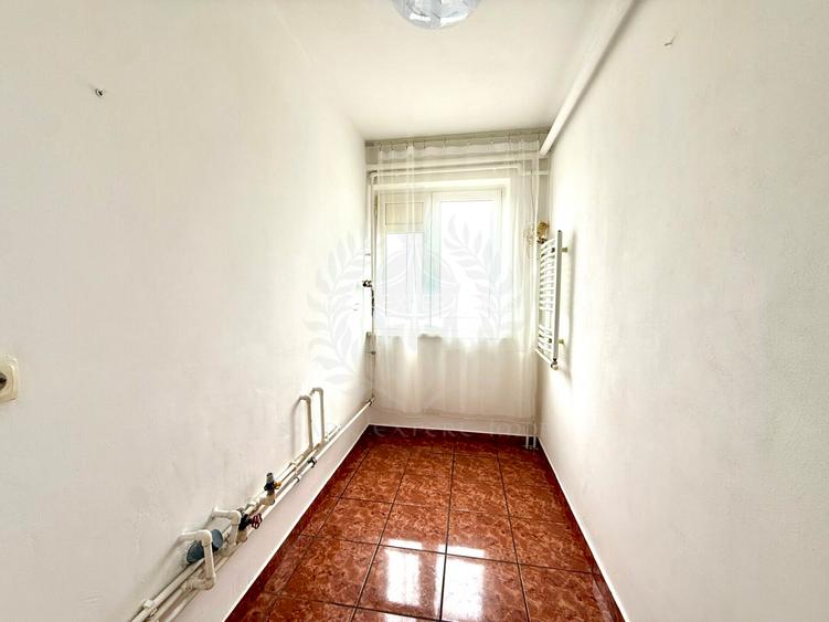 Apartament 2 camere, zona Vest Ploiești - 10